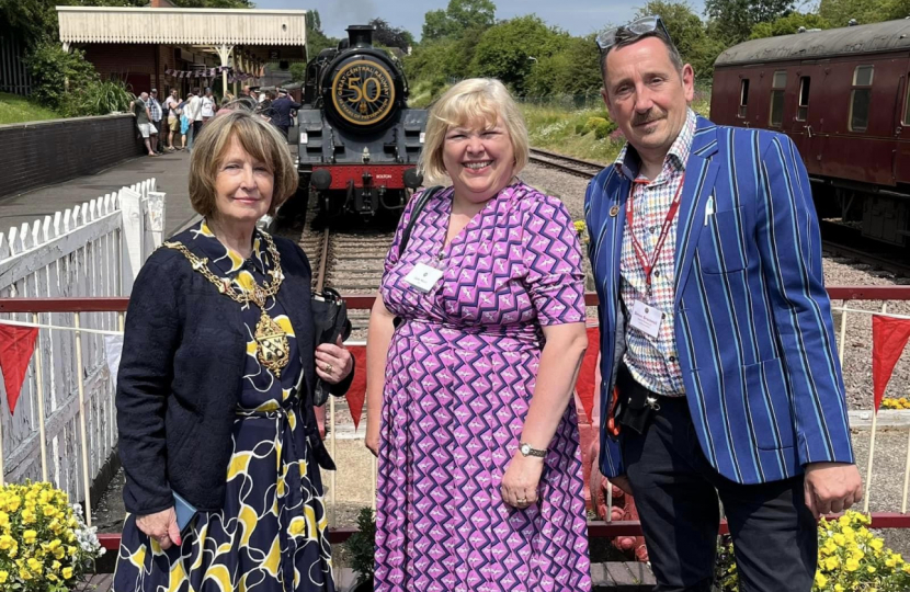 Jane and the Mayor of Charnwood at the event