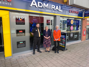 Jane Hunt MP outside Admiral Casino in Loughborough